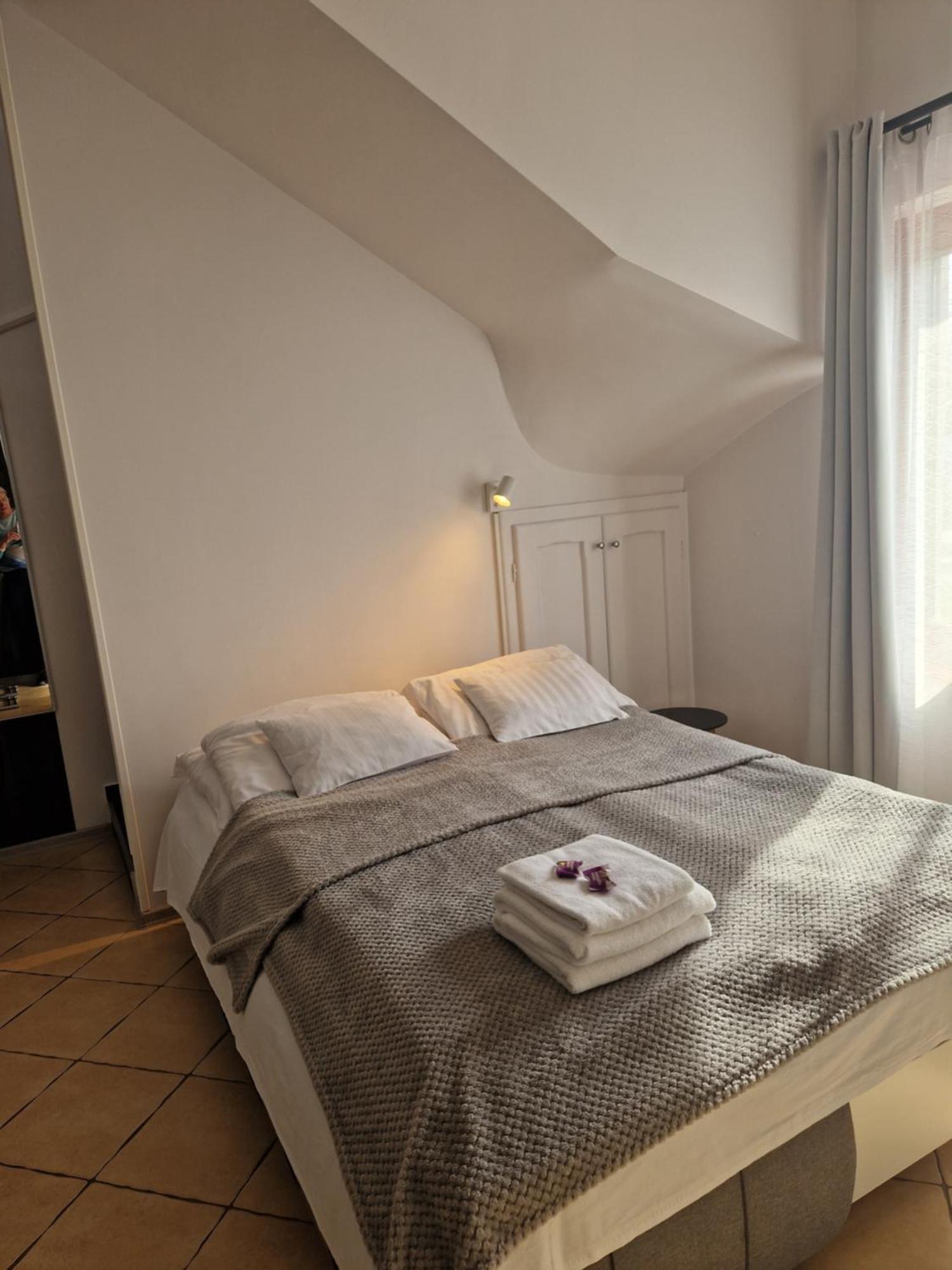 Martina Apartman Gyula Exterior foto